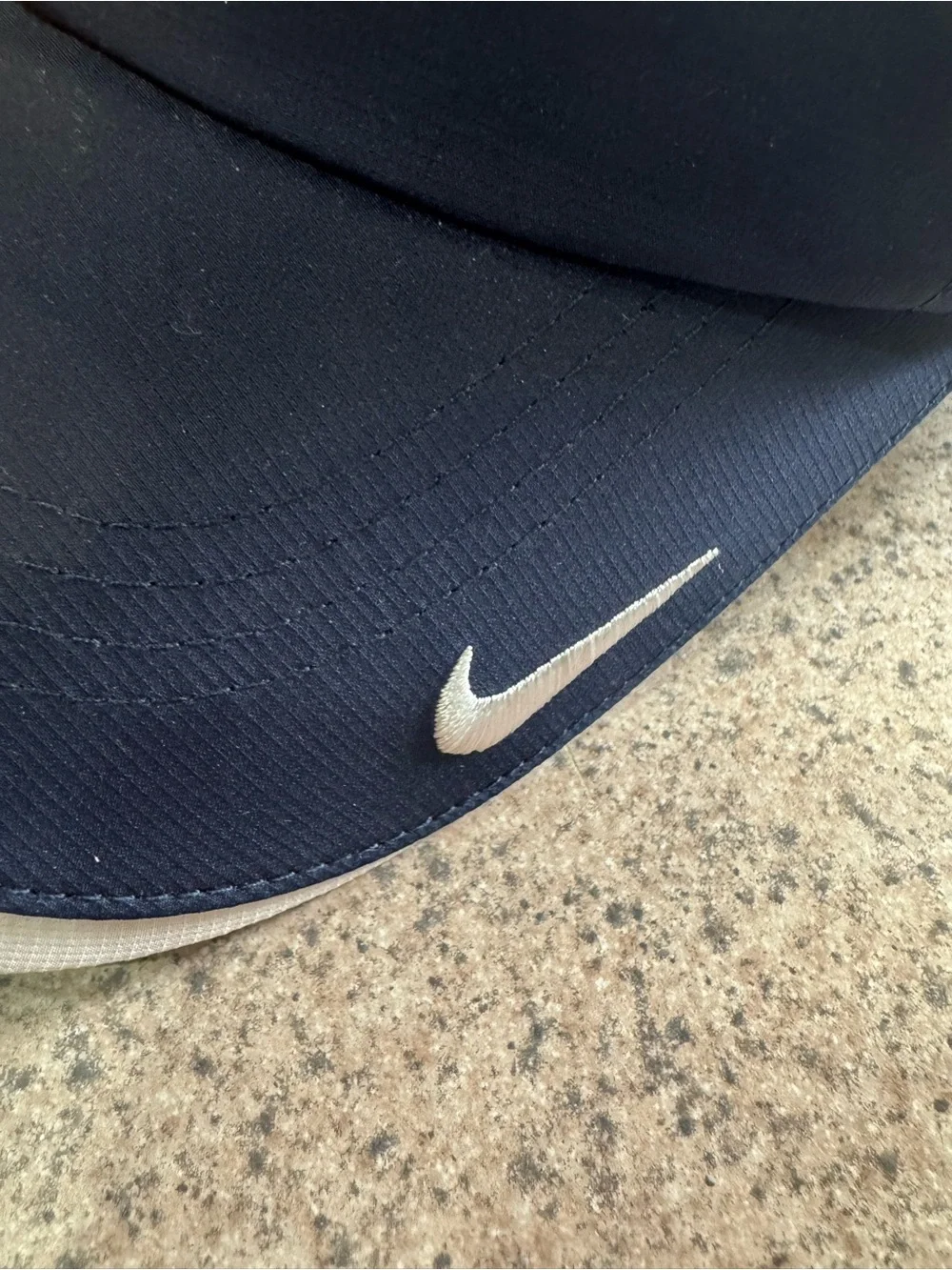 Nike GOLF Bonefish Grill dark blue baseball Hat cap with White Swoosh - NWT!!
